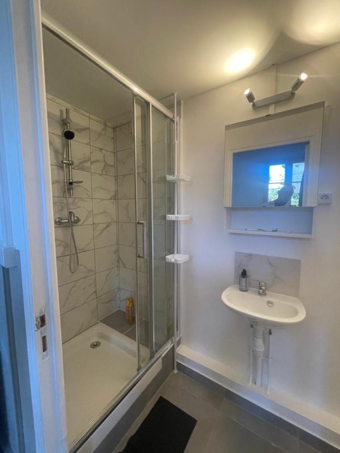 Apartment Petits Tout Equipees Gare *
